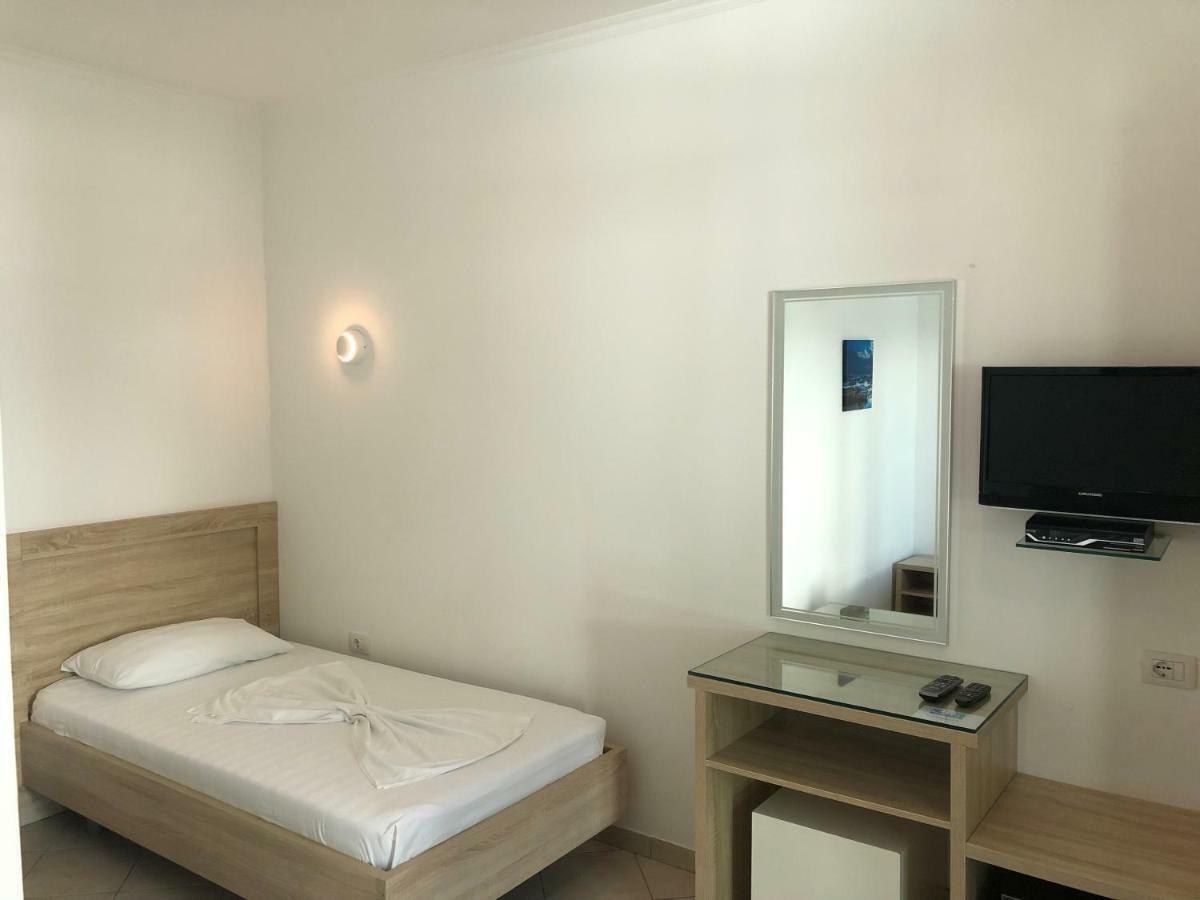 דרמי Hotel Jon מראה חיצוני תמונה