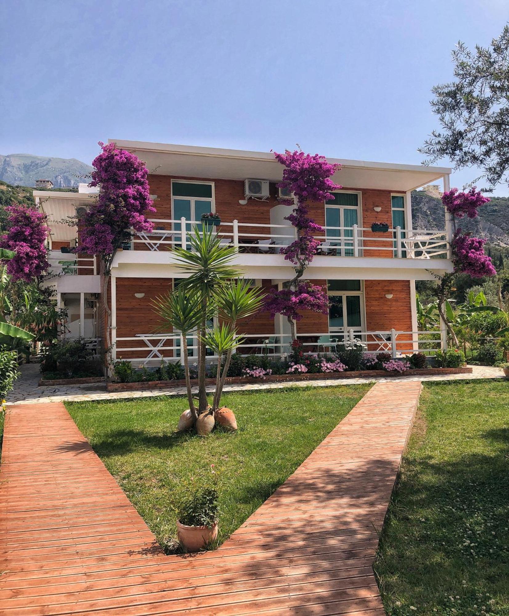 דרמי Hotel Jon מראה חיצוני תמונה